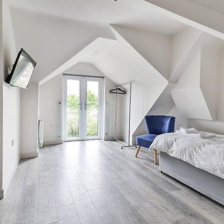 Newly Renovated 3 Bed 2 Bath Apartment & Parking シェフィールド エクステリア 写真